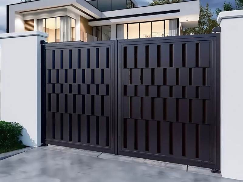 Villa Iron Gate